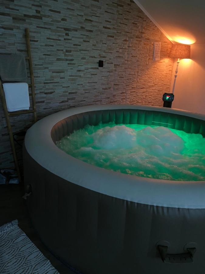 Love'Room Trèbes Zewnętrze zdjęcie